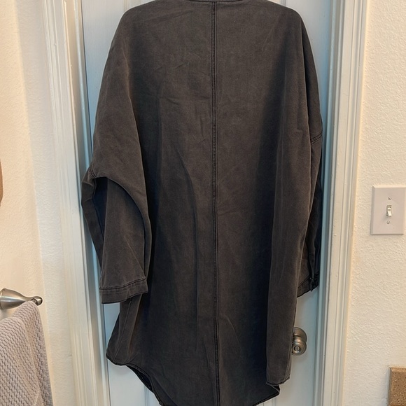 Pretty little thing long denim jacket size 18 - Picture 5 of 6